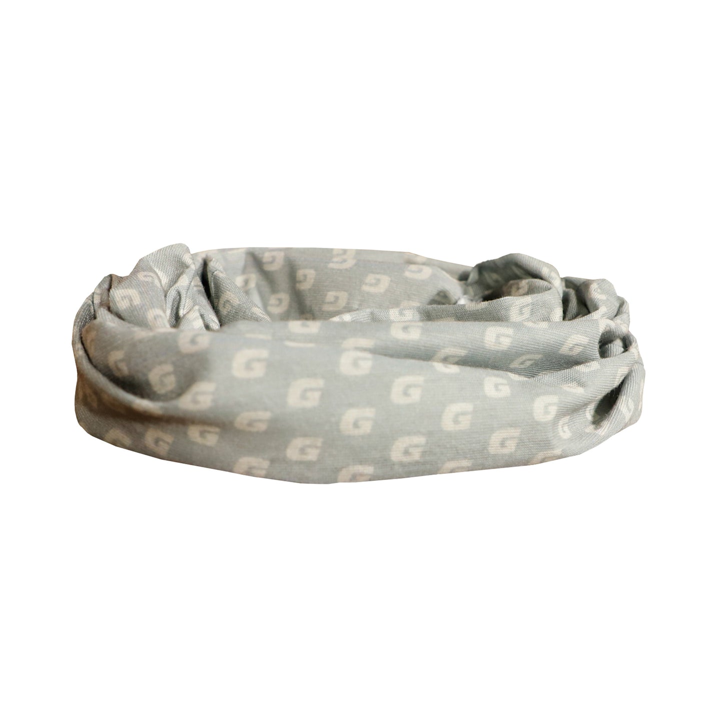 Multifunctional scarf