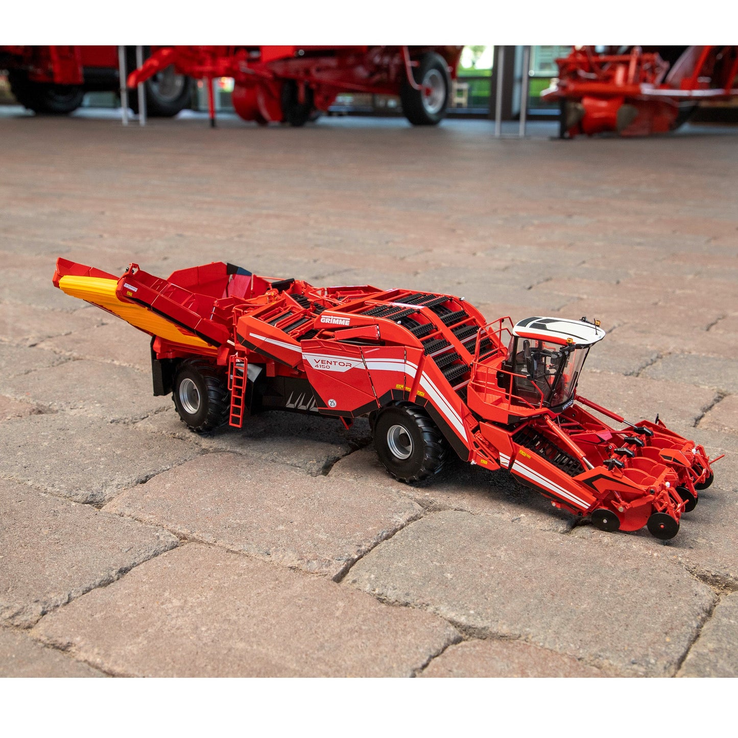 Potato harvester VENTOR 4150 by ROS