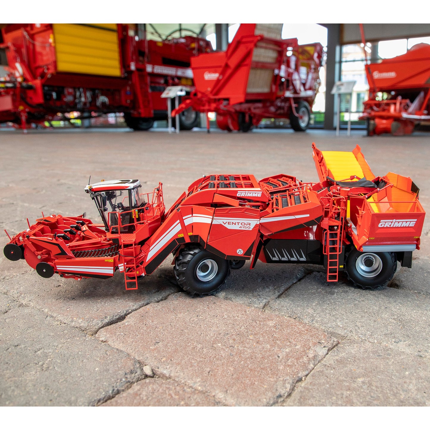 Potato harvester VENTOR 4150 by ROS